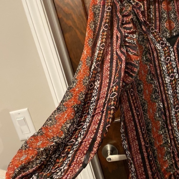 Lucky 🍀 Brand multi color peasant blouse. - Picture 4 of 8